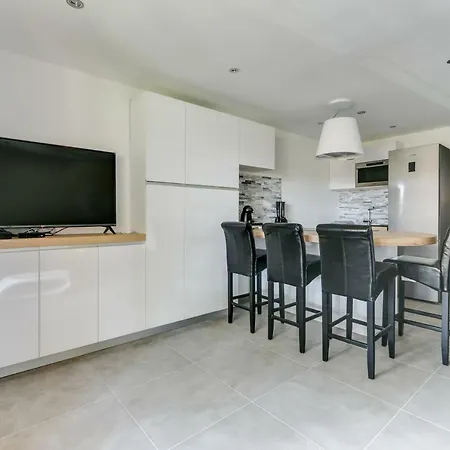 Le Hameau Des Pins Apartament