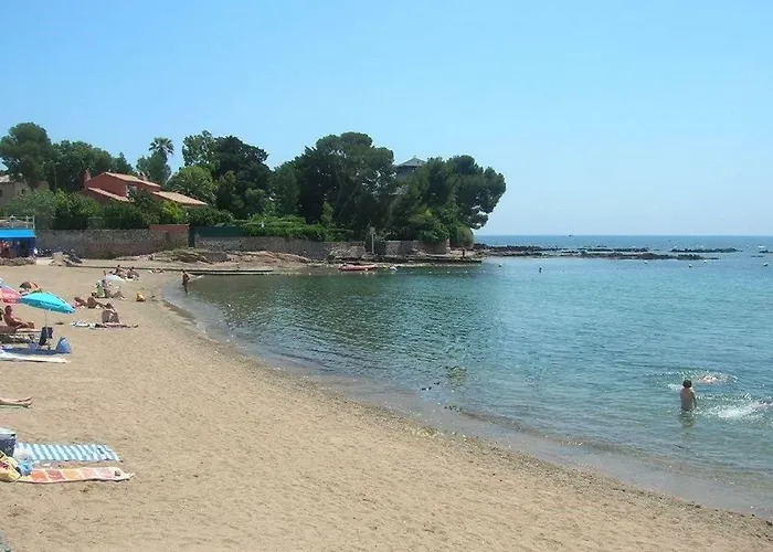 Le Hameau Des Pins アパート *