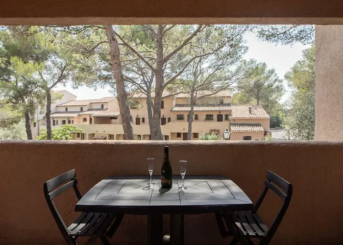 アパート Le Hameau Des Pins Saint-Raphaël